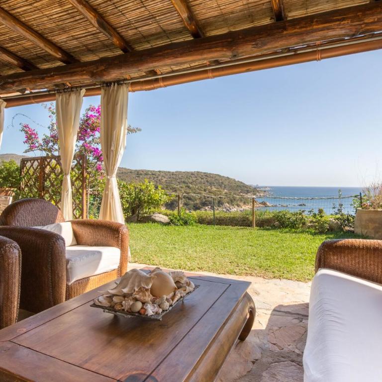 Luna Bay Home Retreat con vista sulla baia di Porto Luna a 2 km da Villasimius - Three-Bedroom House - 1