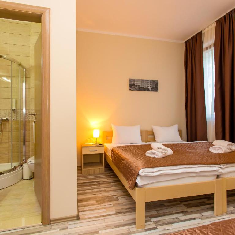 Hotel Hana - Triple Room - 7