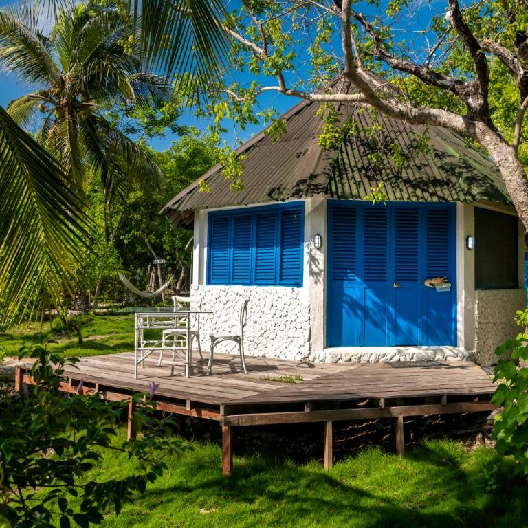 Hotel Coralina Island - Habitación con cama extragrande y vistas al jardín - 1