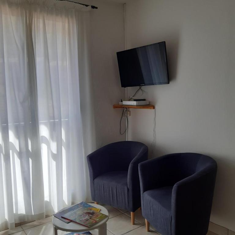 Studio meublé deux étoiles à DIGNE LES BAINS - Appartement 1 Chambre - 3