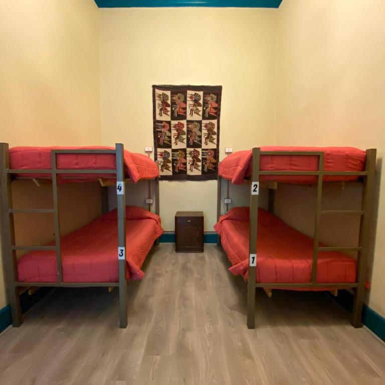 La Casa Roja Hostel - Cama en habitación compartida con 4 camas - 4