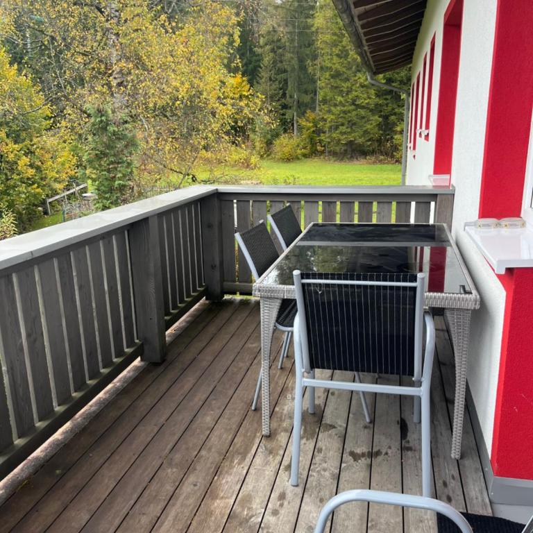 Ferienwohnung mit Blick auf die Buchensteinwand - Apartment - 13