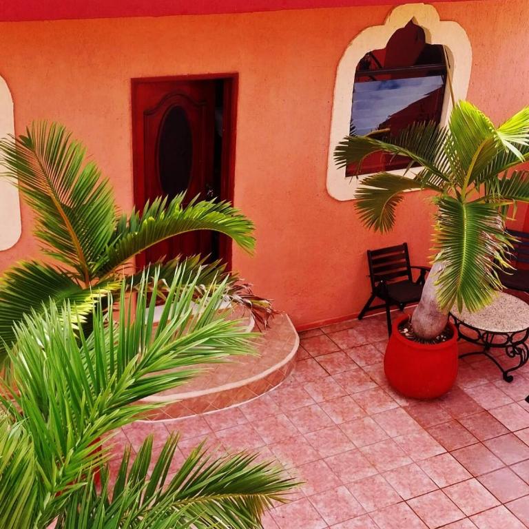 Hermosa casa cuatro recámaras independientes CA - Villa - 76