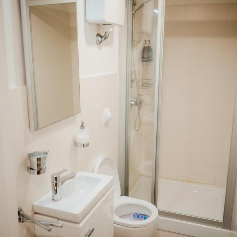 Monolocale Marino in centro storico - Appartamento con 1 Camera da Letto - 24