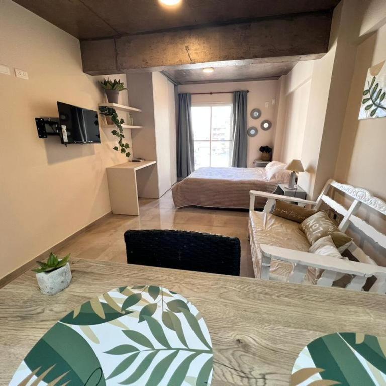 Departamento amplio con pileta y Parrilla barrio norte - Apartamento de 1 dormitorio - 1