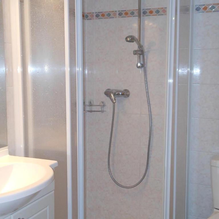 Beau chalet 10 pers. à 20m des pistes, parking privé - FR-1-467-65 - Chalet (10 Erwachsene) - 12