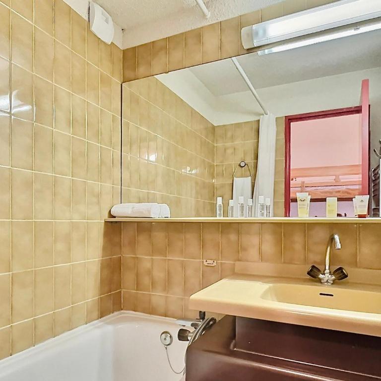 Studio 4 pers avec parking au Lavachet - FR-1-411-904 - Studio - 7