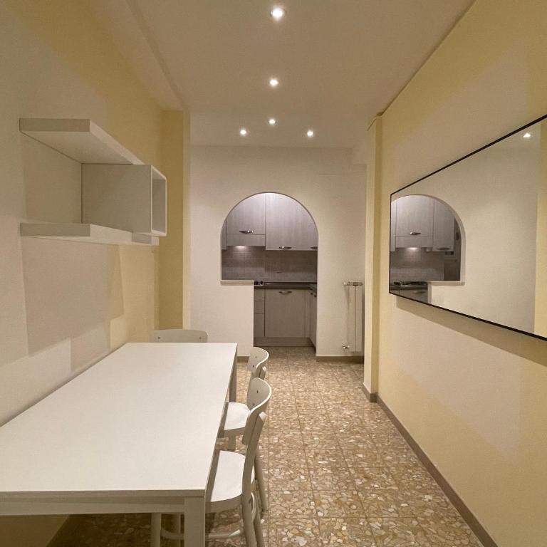 YOME-GUICCIARDINI 10 - Appartamento con 2 Camere da Letto - 10