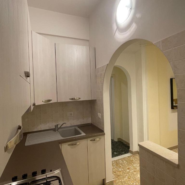 YOME-GUICCIARDINI 10 - Appartamento con 2 Camere da Letto - 9