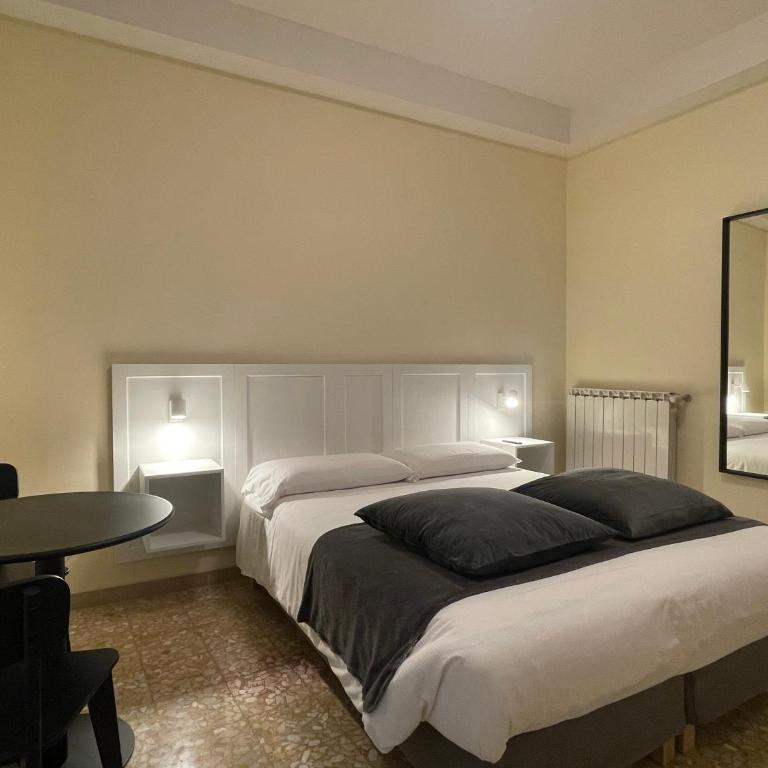 YOME-GUICCIARDINI 10 - Appartamento con 2 Camere da Letto - 3