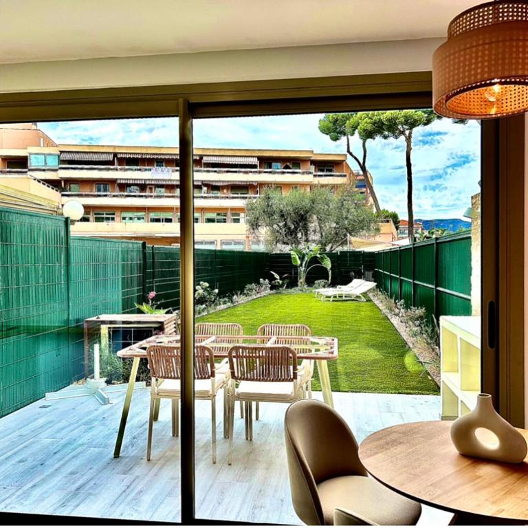 Riviera 1 ou Riviera 2 ou réservez les 2 Front de Mer Cagnes sur Mer Promenade de la plage - Apartment mit Gartenblick - 3