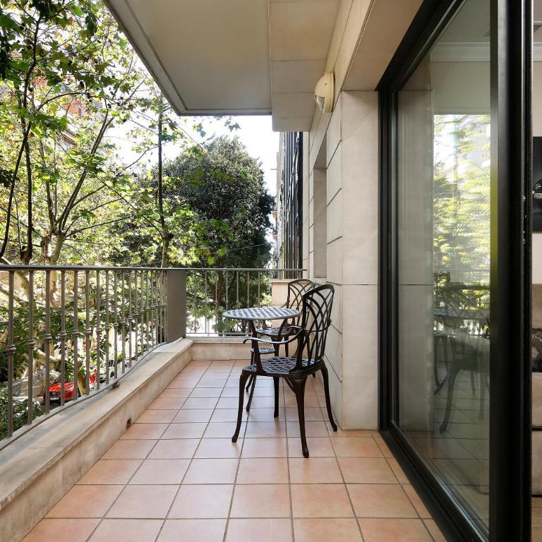 Apartaments-Hotel Hispanos 7 Suiza - Junior Suite - 3