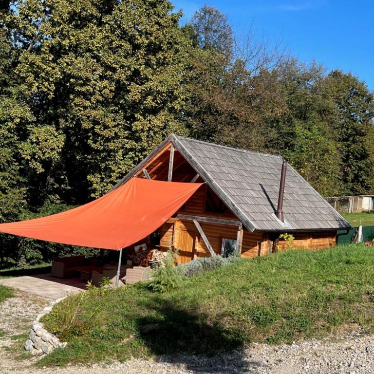 Wood Cabin Hillside Retreat - Vikendica - 1