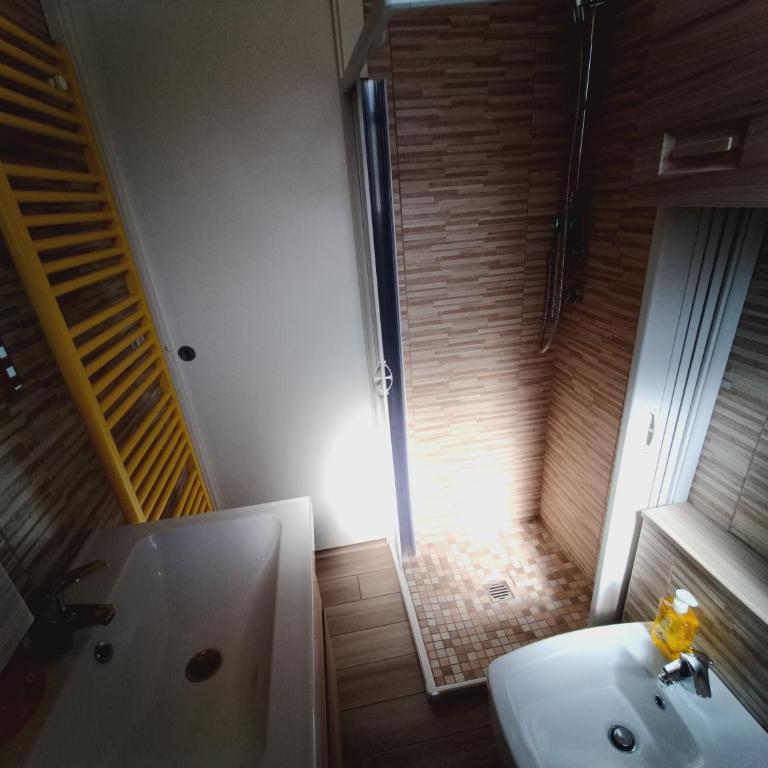 Alcova Nicolò Biondo - Appartamento con 2 Camere da Letto - 2
