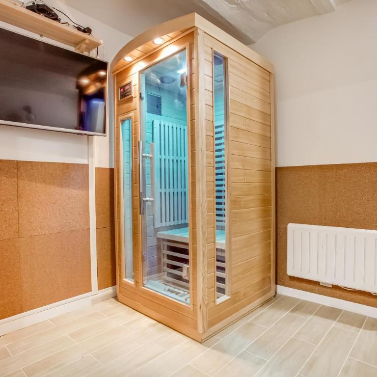 Tiny Duplex with Sauna in the 11 - Apartamento de 1 dormitorio - 1