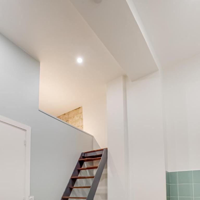 Tiny Duplex with Sauna in the 11 - Apartamento de 1 dormitorio - 8