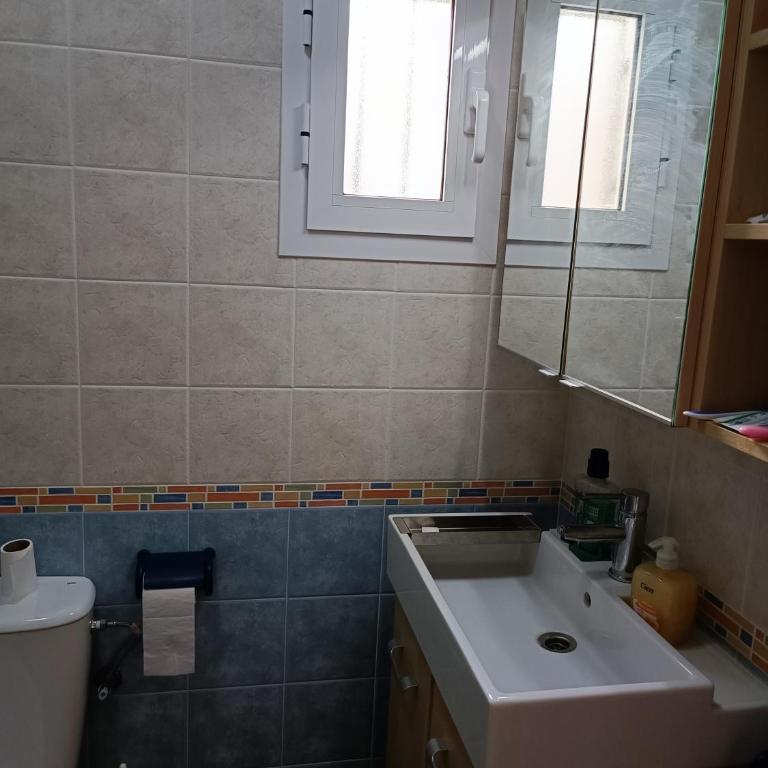 Top Floor Apartment Beachhouse, Beautiful sea view, on the beach! - Apartamento de 2 dormitorios - 27