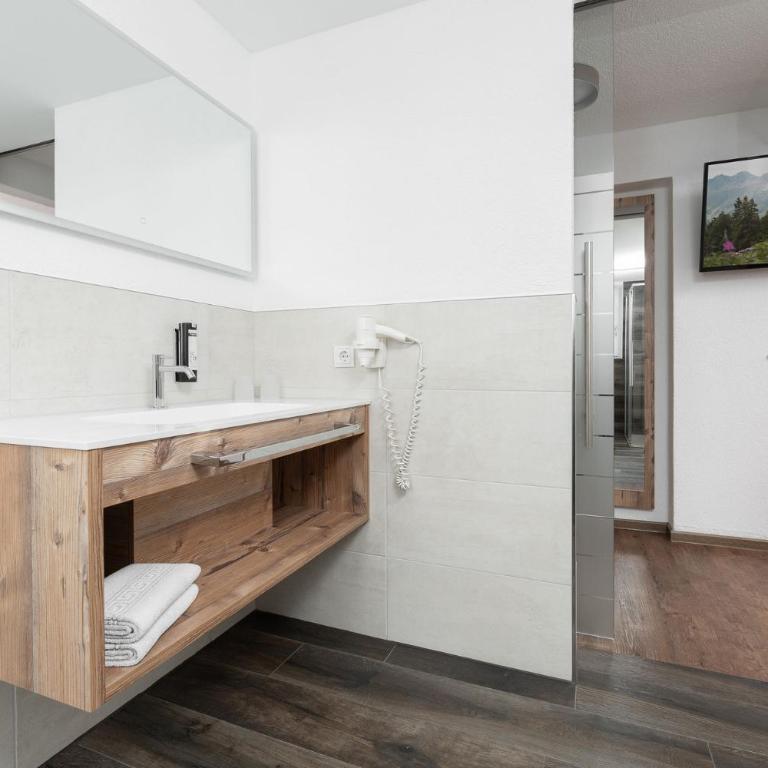Haus Margret - Habitación Triple con balcón - 5