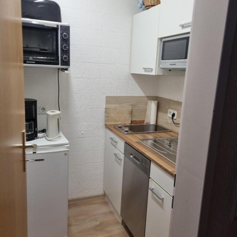 Hotel Pension Anke - Apartment mit 1 Schlafzimmer und Balkon (4 Personen) - 6