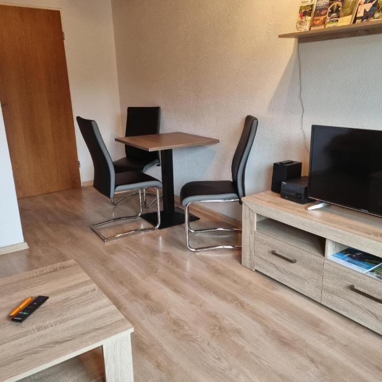 Hotel Pension Anke - Apartment mit 1 Schlafzimmer und Balkon (3 Personen) - 2