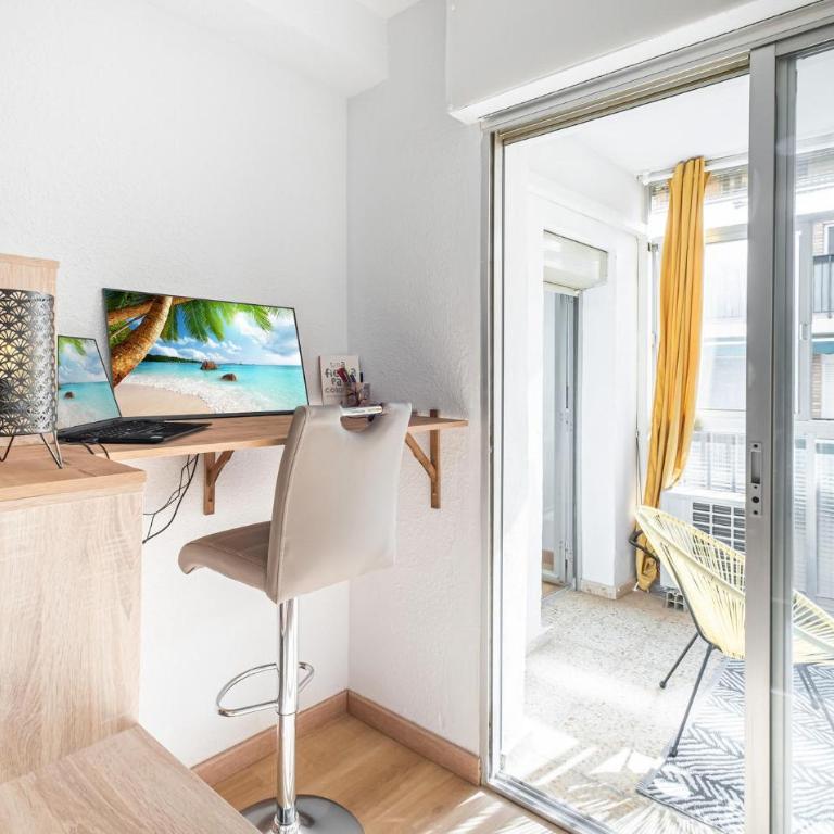 Stunning Apartment In El Campello With Wifi - Apartamento con 4 dormitorios - 13