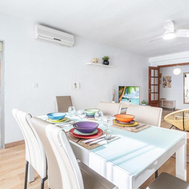 Stunning Apartment In El Campello With Wifi - Apartamento con 4 dormitorios - 12