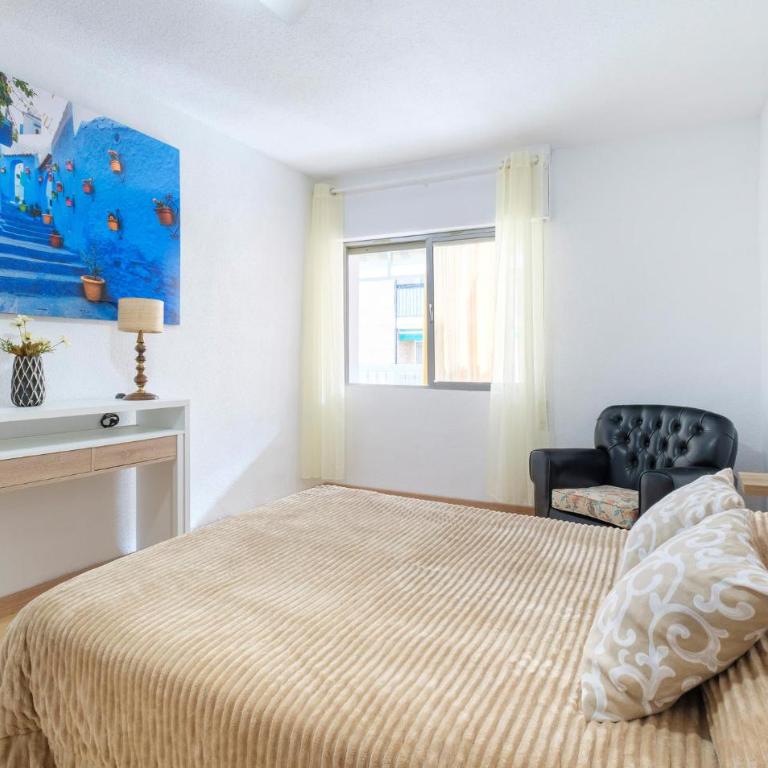 Stunning Apartment In El Campello With Wifi - Apartamento con 4 dormitorios - 20