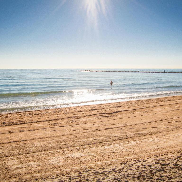 Stunning Apartment In El Campello With Wifi - Apartamento con 4 dormitorios - 25