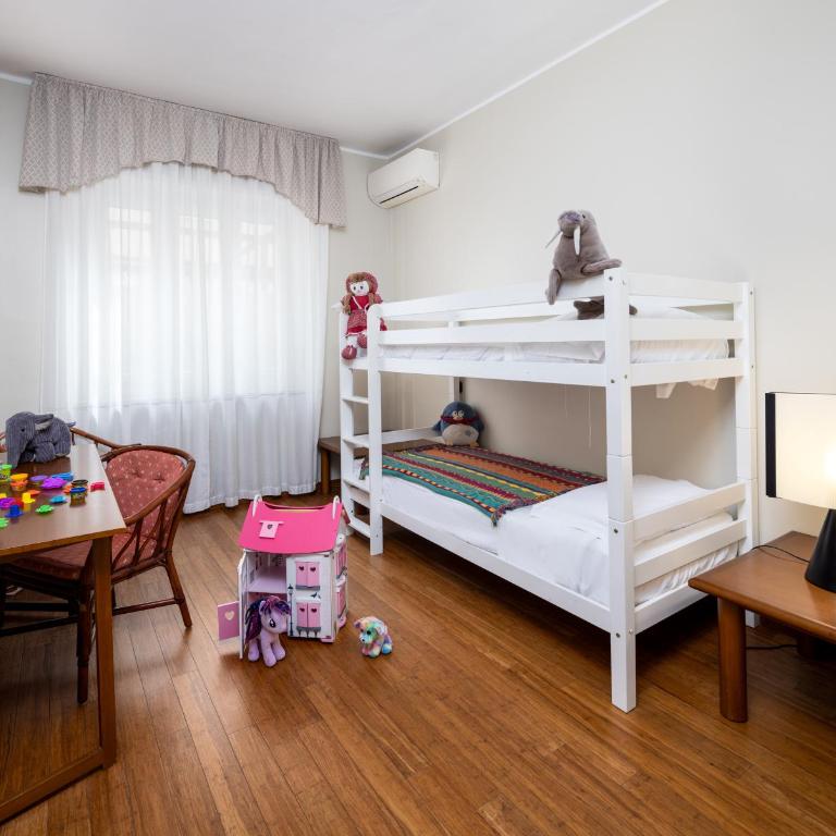 Best Western Hotel Crimea - Family Queen Room - 10