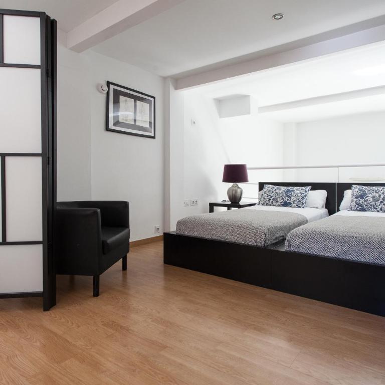 Apartamentos Edificio Constitución - Apartamento con terraza privada (6 adultos) - Ático - Calle Adolfo Rodríguez Jurado, 8 - 8