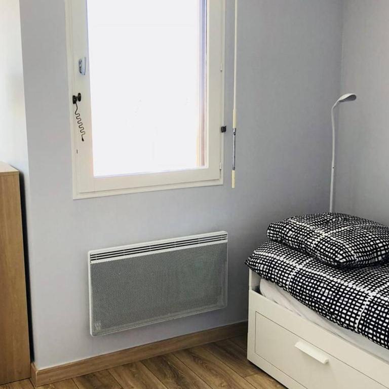 Studio Cabine Renové à 200m de la Plage - Parking Privé - FR-1-433-37 - Monolocale - 10