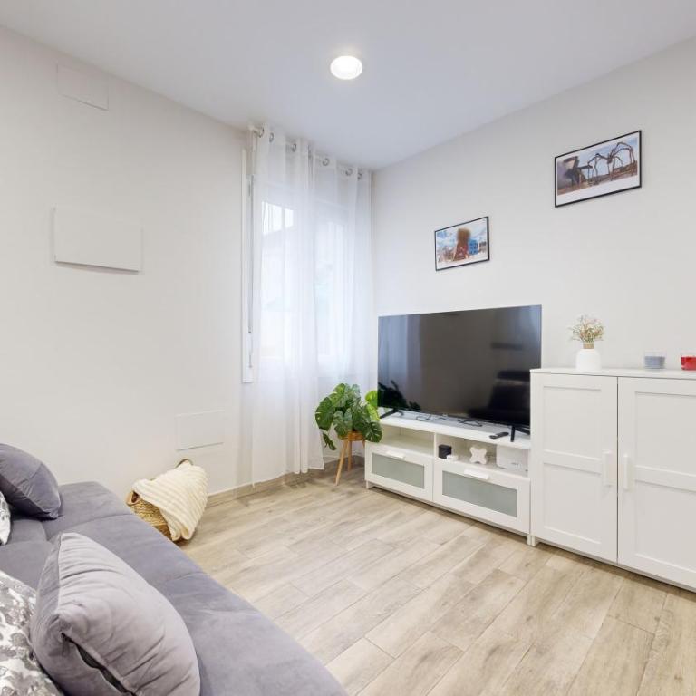 Viana Vivienda Turística moderna y reformada con WiFi - Apartamento de 2 dormitorios - 4