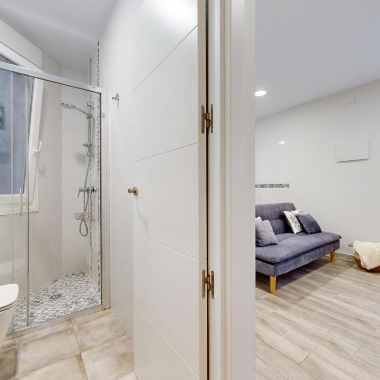 Viana Vivienda Turística moderna y reformada con WiFi - Apartamento de 2 dormitorios - 10