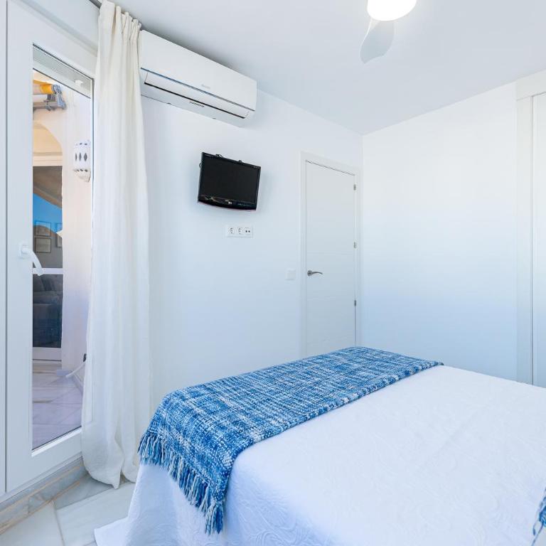 Holiday rental apartment Puerto Marina Benalmádena SEA VIEW - 1 minuto de la playa VISTA al MAR - Two-Bedroom Apartment - 20
