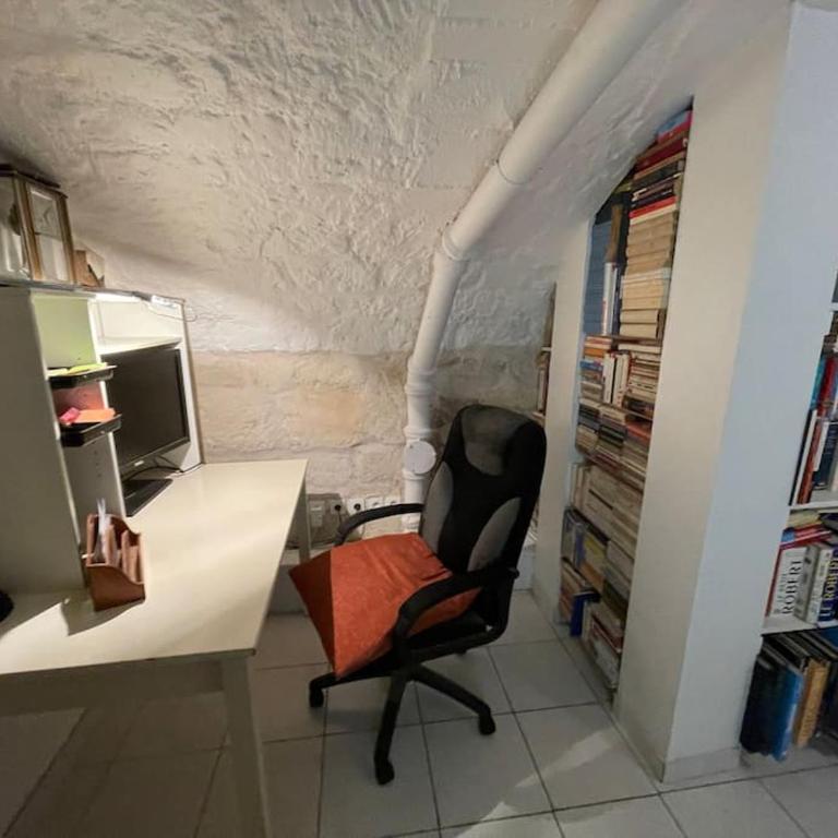 ChezAdrienParis - Appartement de 90m2 en souplex - Appartement 2 Chambres - 24