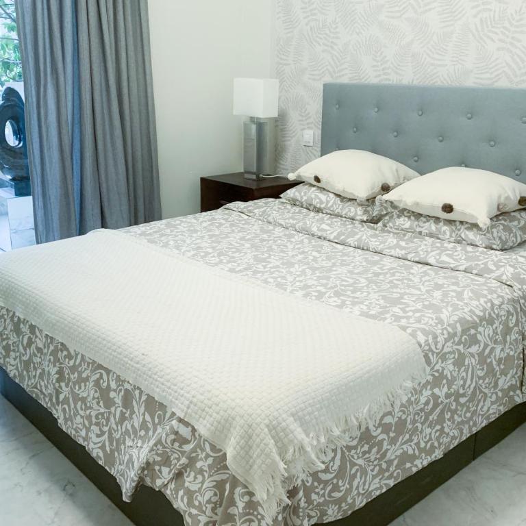 Luxury 3BR Apt Puerto Banus - Terrace - Near Beach - Apartamento de 2 dormitorios - 8