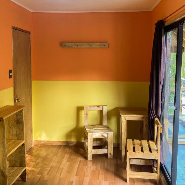 Willhouse Hostel - Double Room with Shared Bathroom - 2