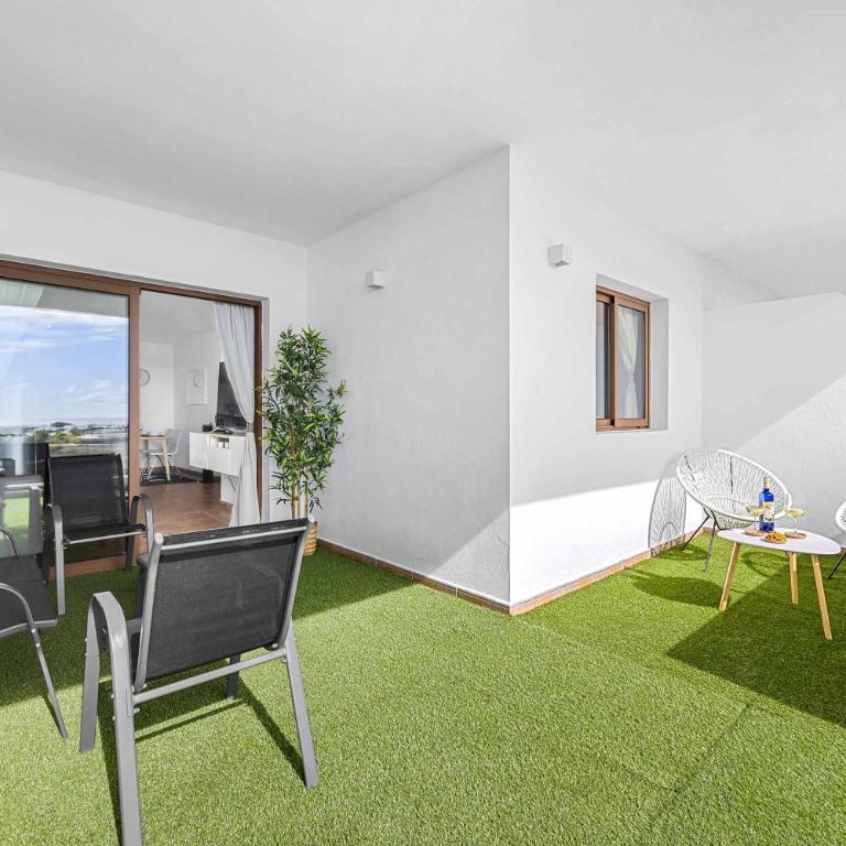 HOLYHOME SEAVIEW - Apartamento de 2 dormitorios - 3