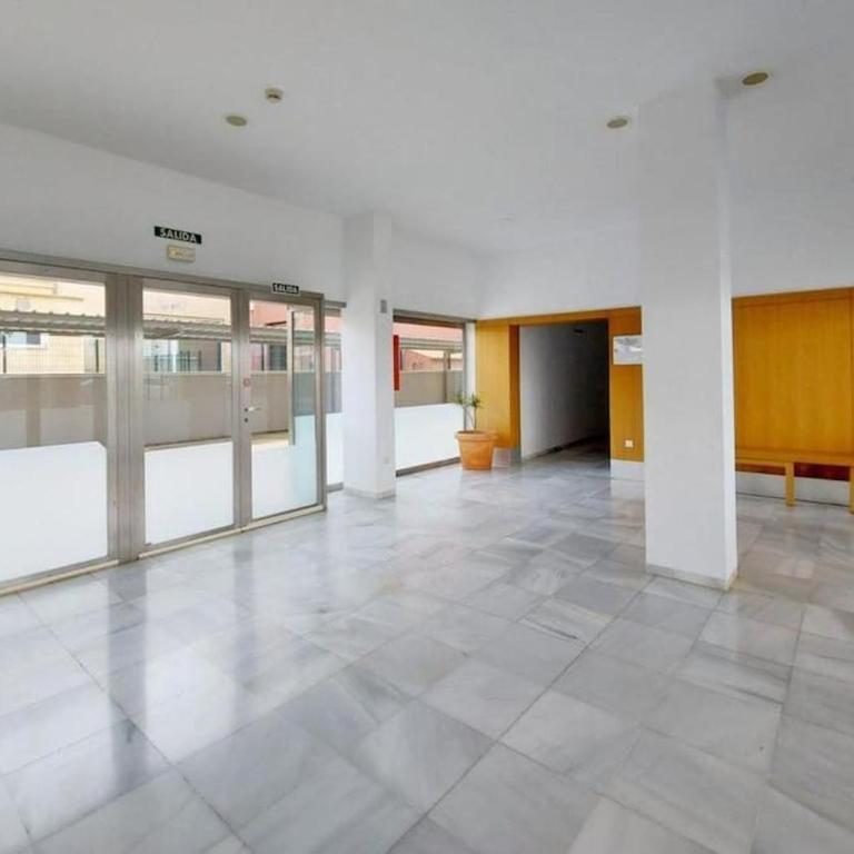 Piso a dos calles de la playa - Apartamento de 2 dormitorios - 9