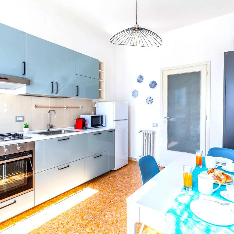 Hostly - Family Home Stresa - Appartement 3 Chambres - 9