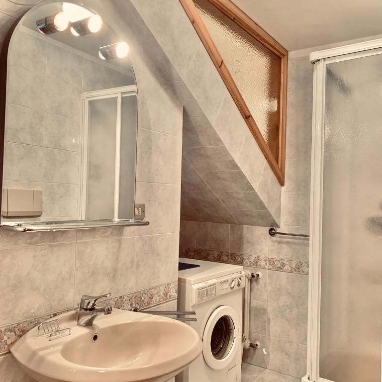Cesa Cascata - Appartamento con 2 Camere da Letto - 13