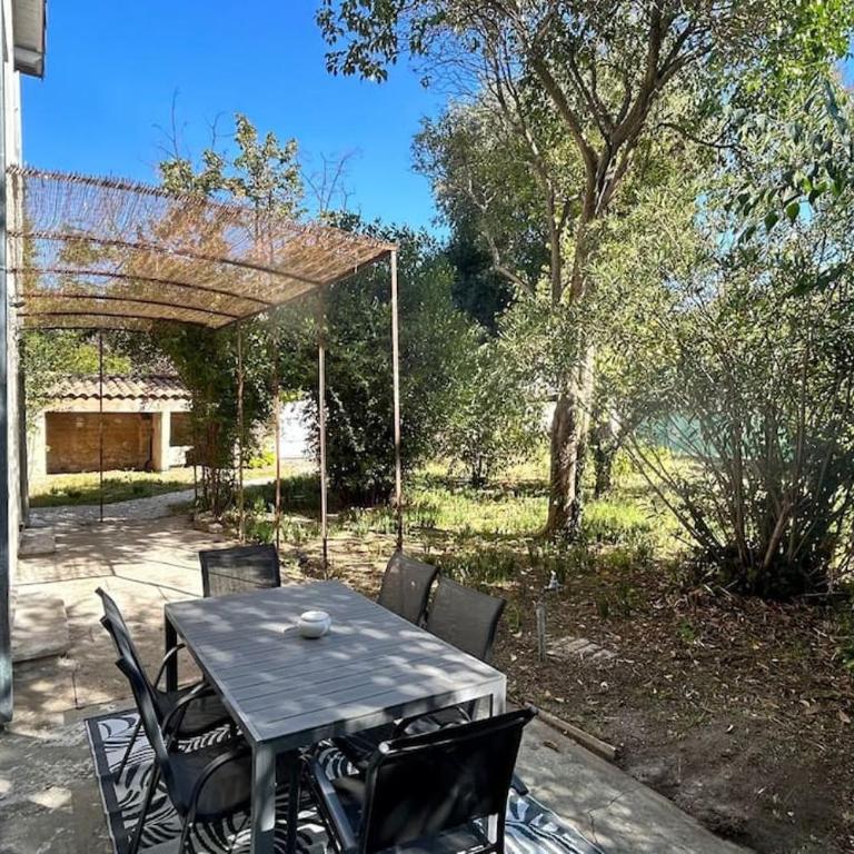 027-Maison, 2chambres, jardin, parking, central - Villa Supérieure - 3