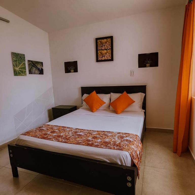 Tuki Hostel & Lounge - Habitación Doble Estándar - 3