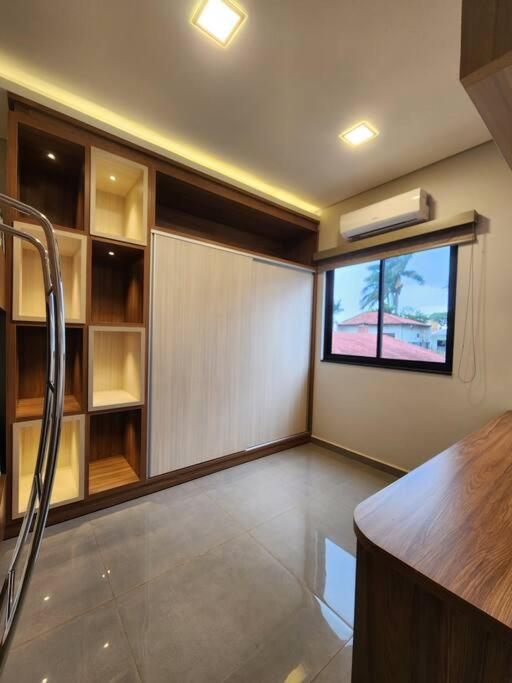 Alto Padrón. Para exigentes - Three-Bedroom Villa - 51