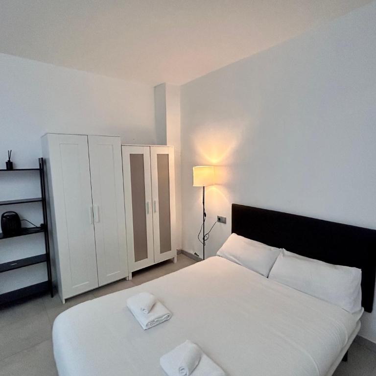Hostel Ramon lujan 91 - Two-Bedroom Apartment - 10