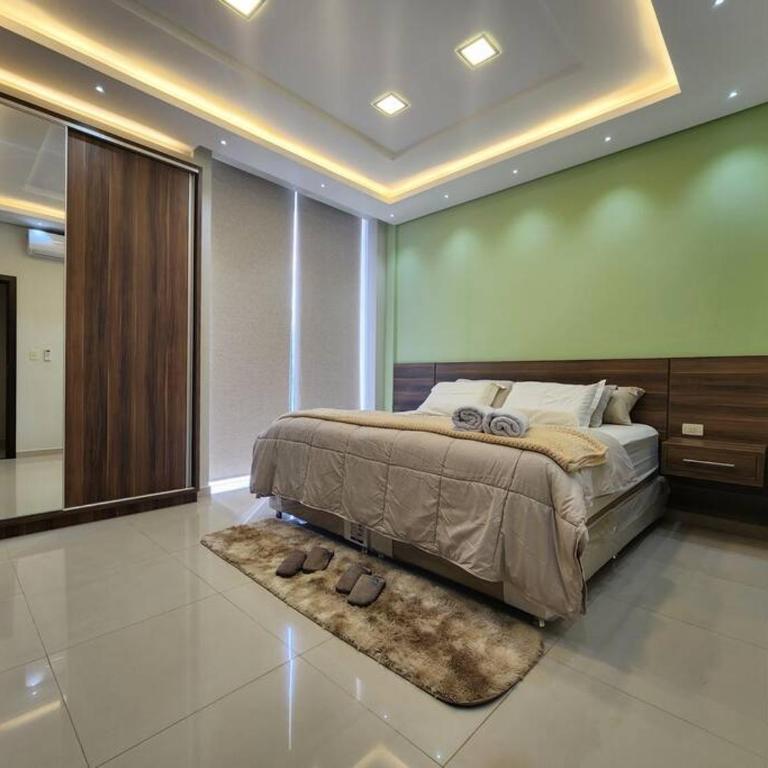 Casa de Alto Padrón. - Three-Bedroom Villa - 17