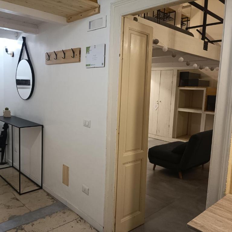 DIMORA ATENEO - nel centro della città - Appartamento con 1 Camera da Letto - 4