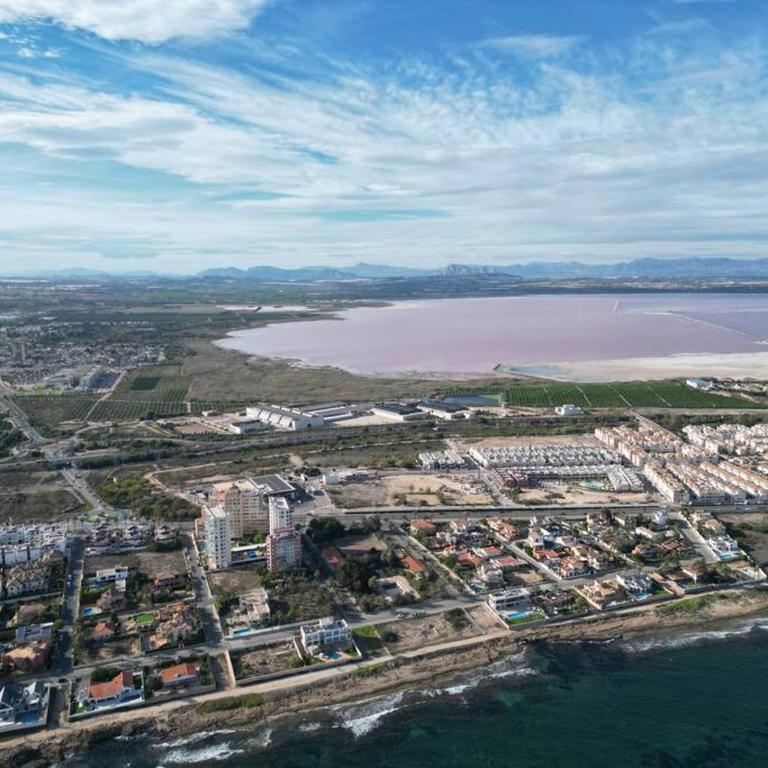 Bungalow en Los Balcones planta baja manzana 5 no 18 StayOrihuelaCosta #PRP004 - One-Bedroom House - 2