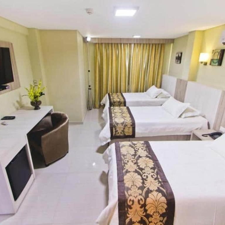 Megal Suites Hotel - Habitación Triple Deluxe - 5