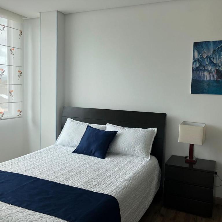 Hermoso apartamento con estacionamiento gratuito Chía N1 - Apartamento con balcón - 1